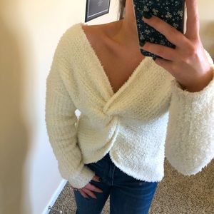 Reversible White sweater